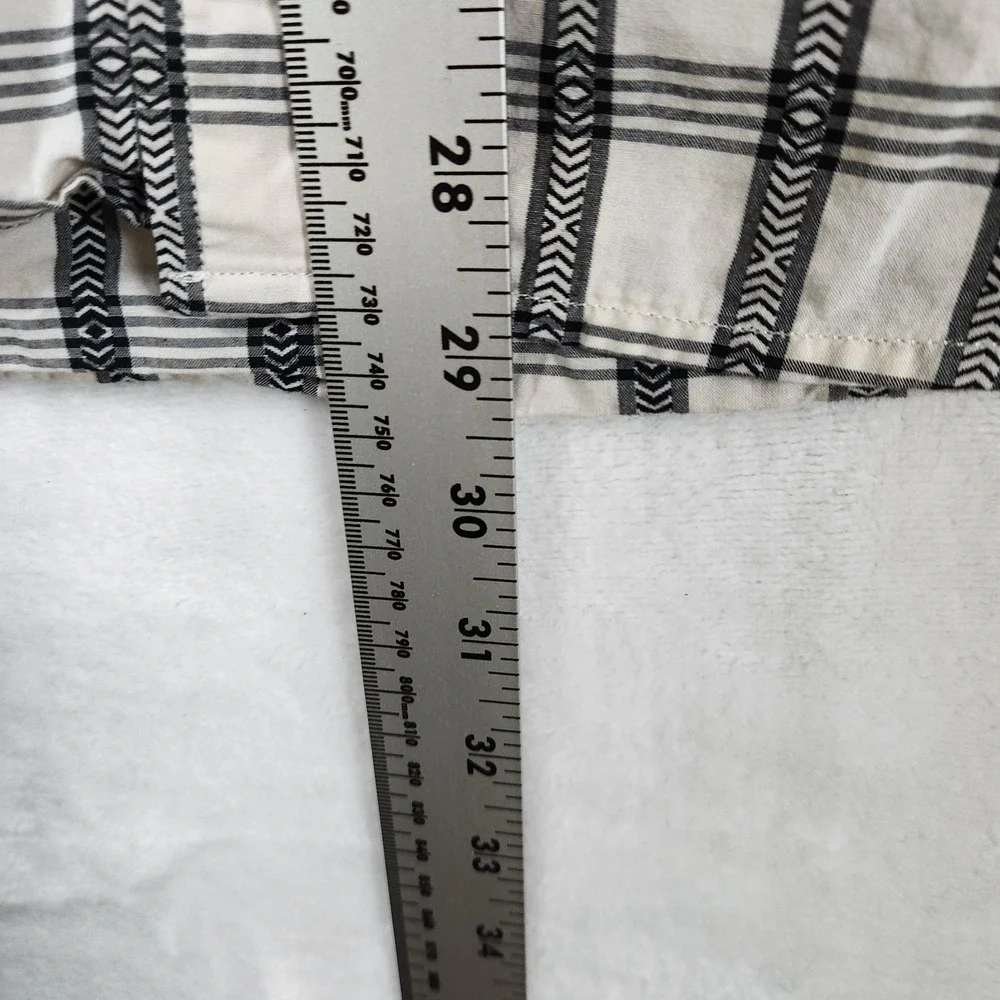 Banana Republic Plaid Button Up Shirt L Untucked Fit Black White‎ Long Sleeve